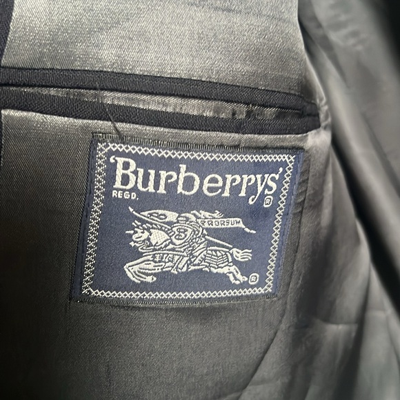 BURBERRYS Navy Blue Pinstripe Classic Single-Breasted Suit Jacket - Picture 2 of 6